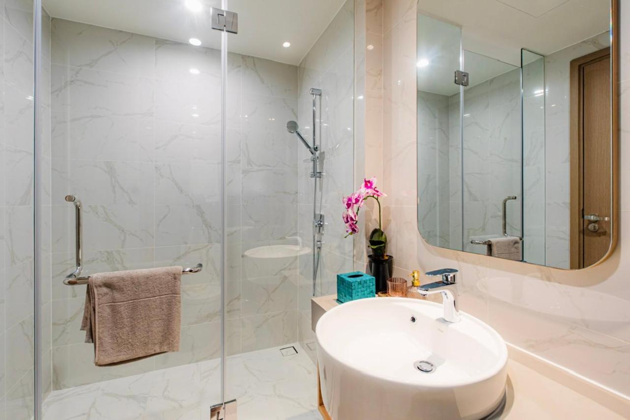 Zenity Luxury Apartment In District 1 Since 2024 โฮจิมินห์ซิตี้ ภายนอก รูปภาพ